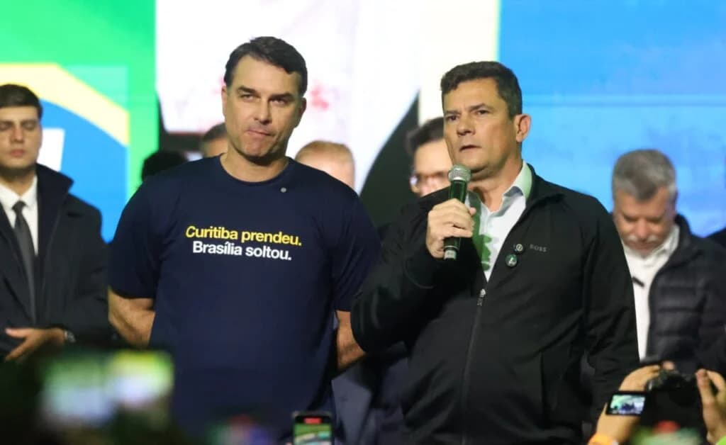 Caso Flávio Bolsonaro pode impor novo desafio político à candidatura de Sergio Moro no Paraná